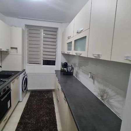 Apartament Violeta 구라후모룰루이 외부 사진
