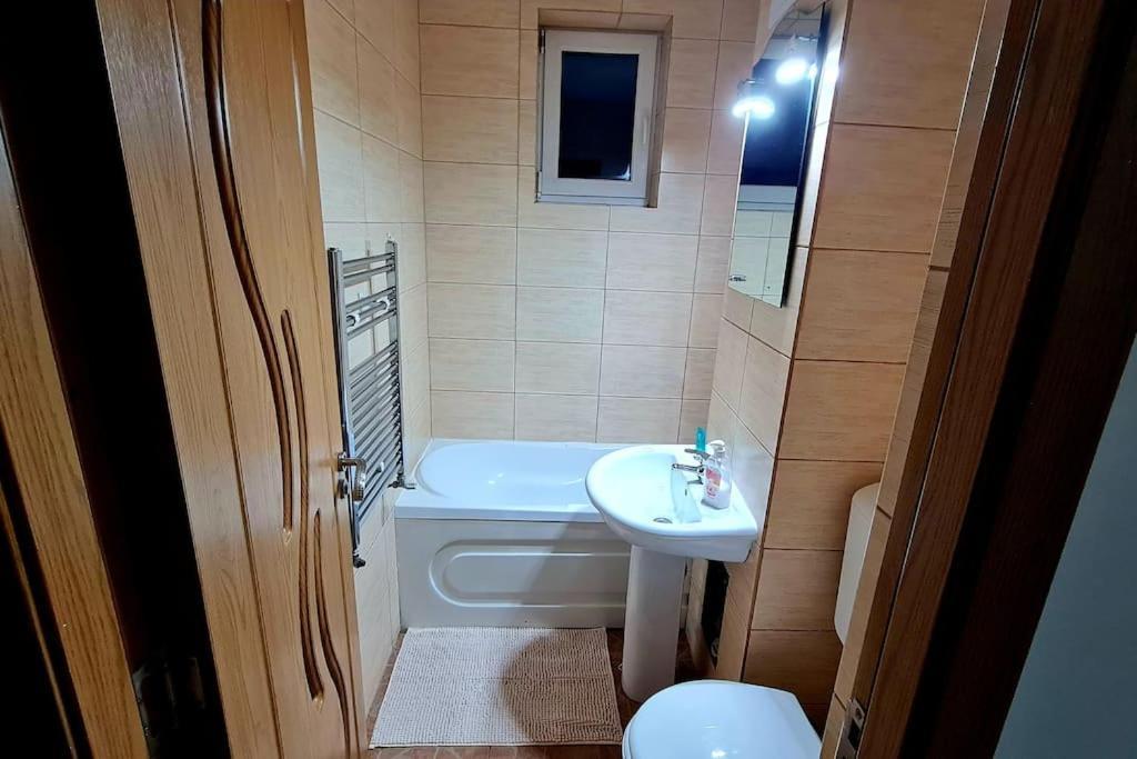 Apartament Violeta 구라후모룰루이 외부 사진