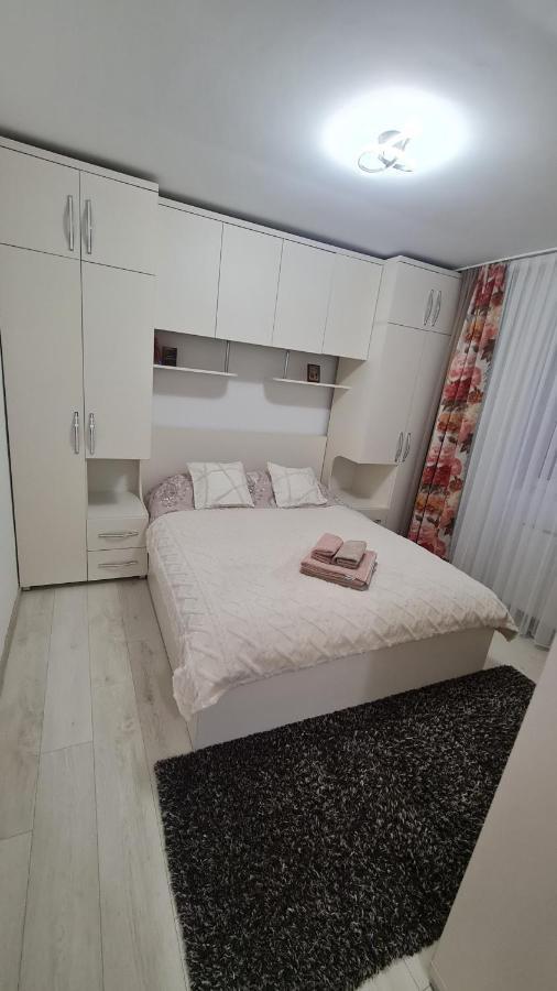 Apartament Violeta 구라후모룰루이 외부 사진
